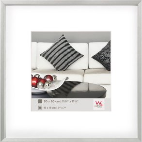 Walther Chair              30x30 Aluminum silver AJ330S