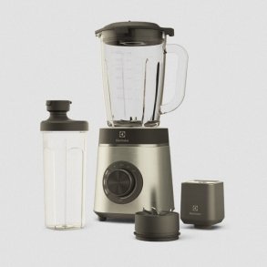 ELECTROLUX E6VB1-8ST blender med kande