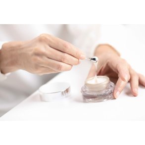 �jenpleje Institut Esthederm EXCELLAGE 15 ml