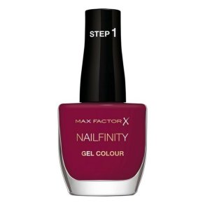 neglelak Nailfinity Max Factor 330-Max's muse