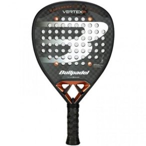 Padel bat Bullpadel Vertex 04 2025 (Juan Tello)